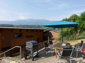 Lovely Cottage near Lake in the Hohe Tauern Hiking Region